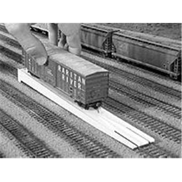 Rix Products Rix Products RIX3 N Scale Portable Rerailer Ramp RIX3 Zoro